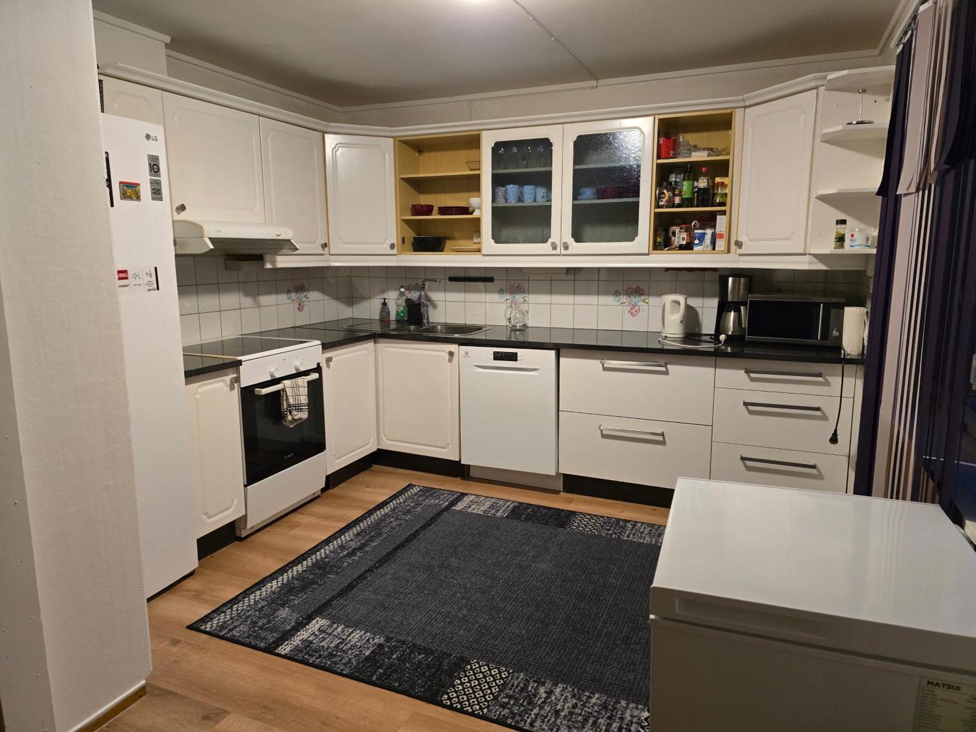 Feelhome 4 Bedrooms Apartment Polarvegen Tromsø Esterno foto